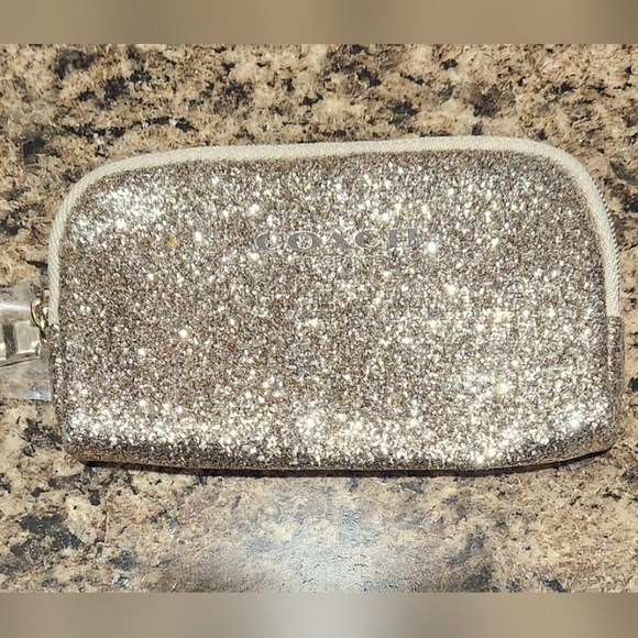 NWOT Coach Evening Coin/Card Wallet - Picture 3 of 3